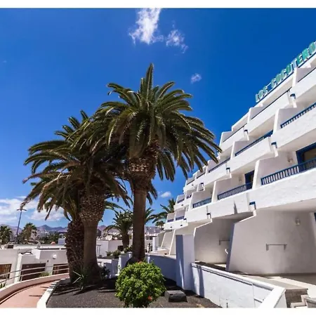 One Bedroom With Wifi And Pool, Close To The Beach Puerto Del Carmen Апартаменти