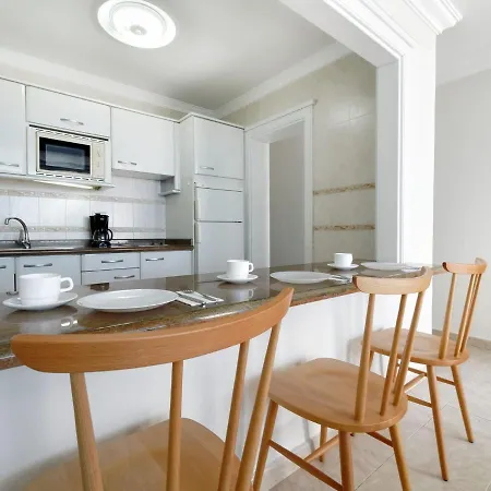 One Bedroom With Wifi And Pool, Close To The Beach Puerto Del Carmen Апартаменти Пуерто-дель-Кармен